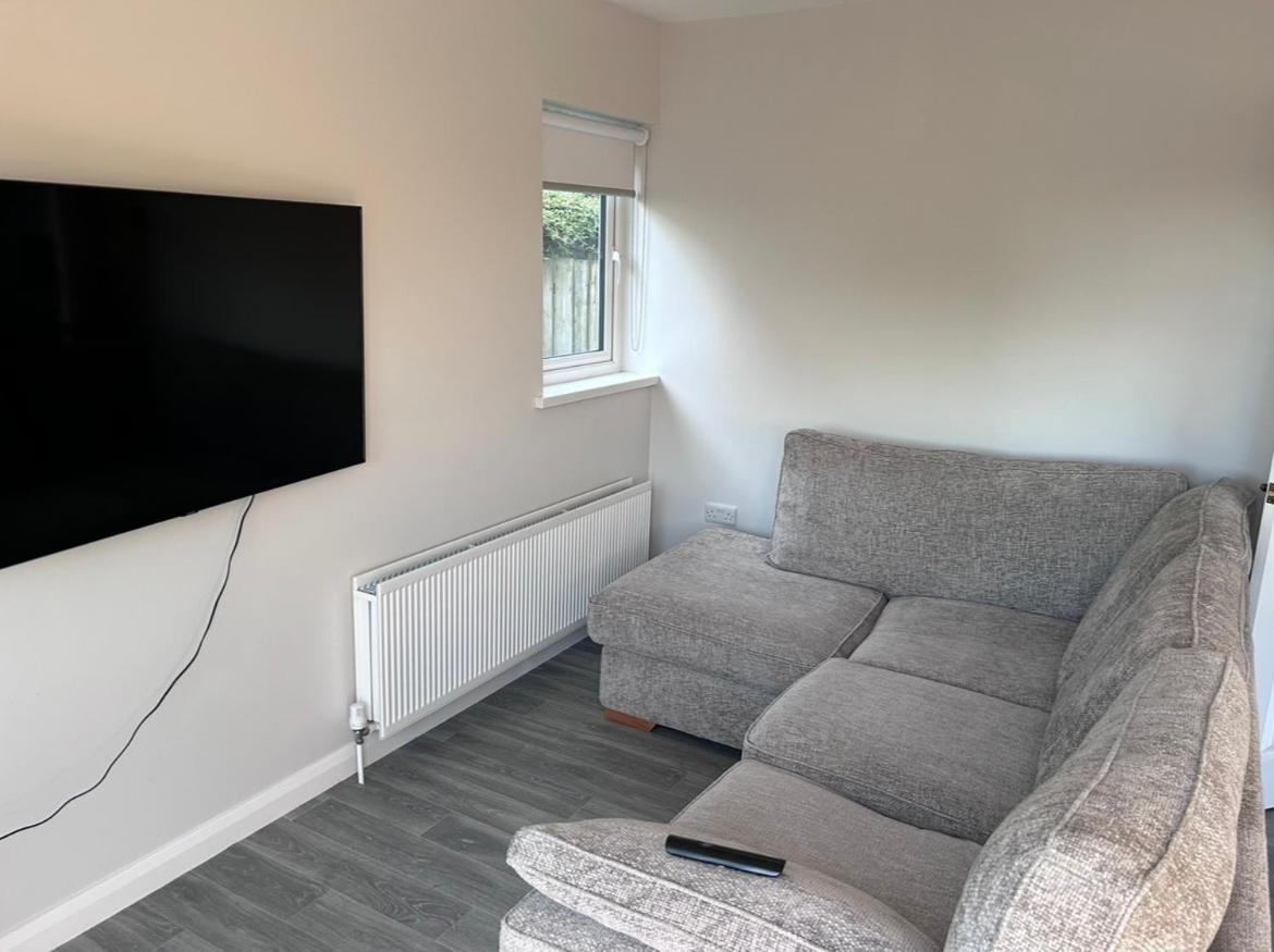2 Bedroom
